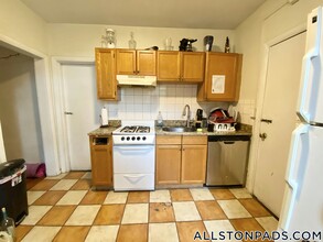 46 Park Vale Ave in Boston, MA - Building Photo - Building Photo