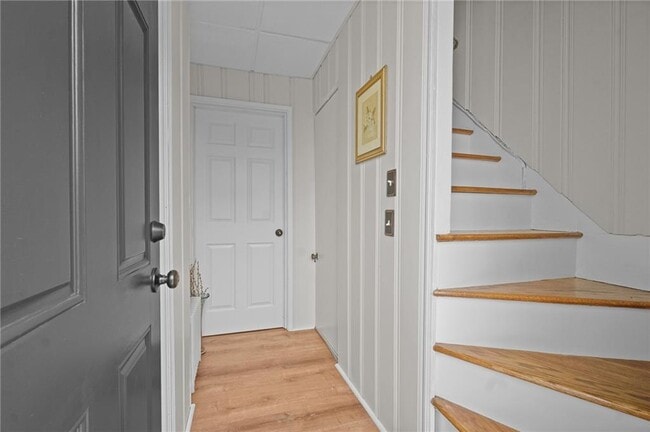 8 Family Ln in Westerly, RI - Building Photo - Building Photo