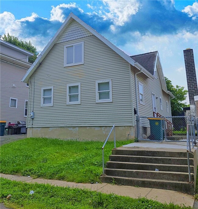 property at 1 Bloomingdale St