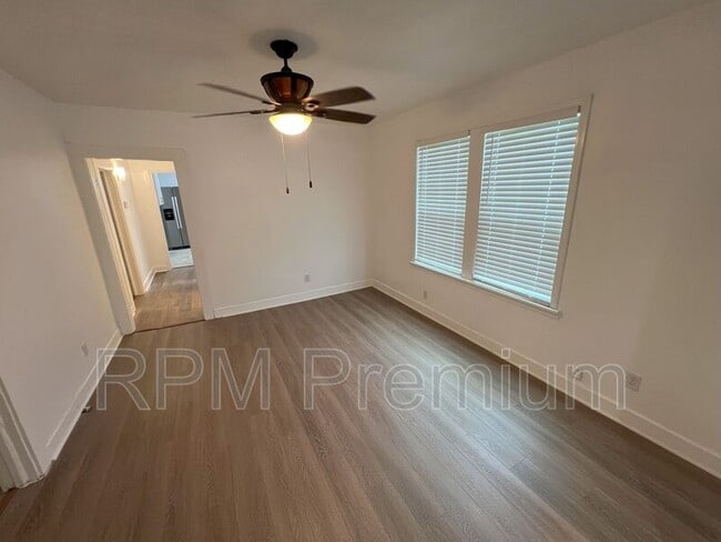 property at 2333 Georgia St