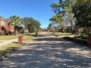 7834 Wolfield Ln in Houston, TX - Building Photo - Building Photo