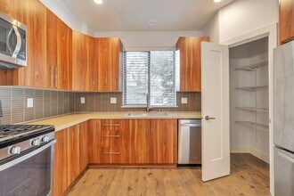 309 S 47th St in Renton, WA - Building Photo - Building Photo