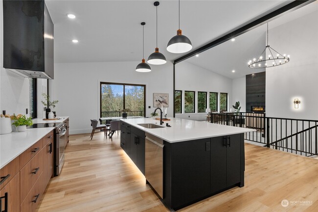 2952 Brook Ln in Sedro Woolley, WA - Foto de edificio - Building Photo