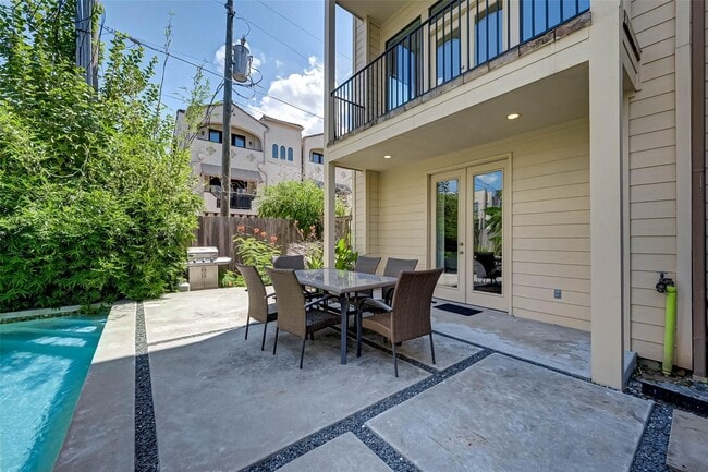 property at 5202b Rose St