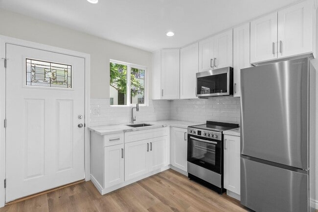 property at 1745 W 39th St