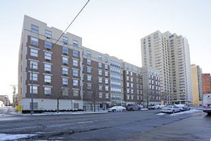 Senior Suites of South Shore Apartamentos