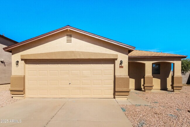 property at 1142 E Silversmith Trail