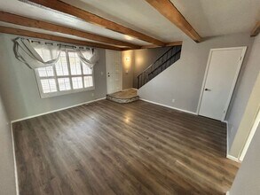 2211 W Turney Ave in Phoenix, AZ - Building Photo - Building Photo