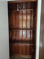 2332 Carey Dr SE in Atlanta, GA - Building Photo