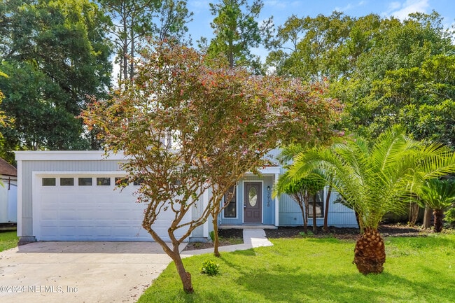 property at 3938 Pine Breeze Rd S