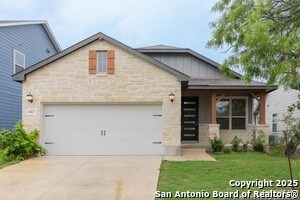 11567 Lightning Wy in San Antonio, TX - Building Photo