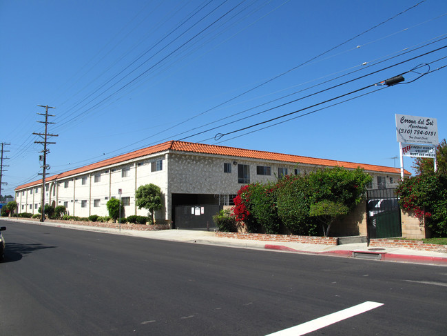 Corona Del Sol Apartments in Harbor City, CA - Building Photo - Building Photo