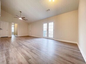 2706 Highland Ridge NW in Kennesaw, GA - Foto de edificio - Building Photo