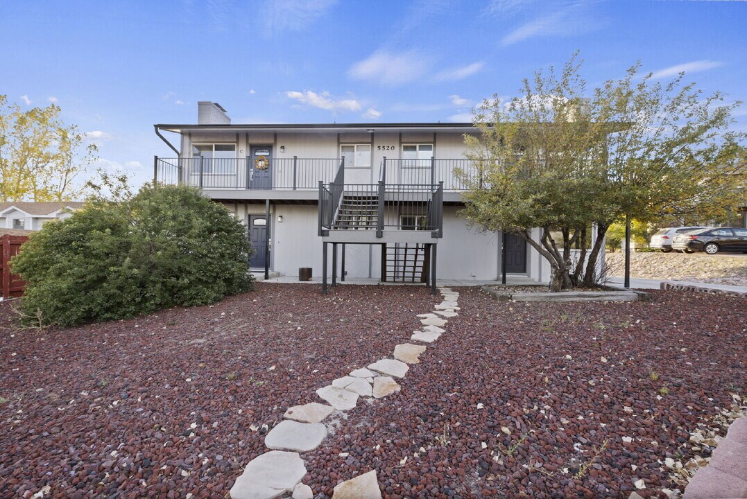 5520 Fiesta Ln in Colorado Springs, CO - Building Photo