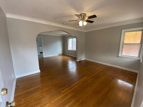 6927 Myron Ave in St. Louis, MO - Building Photo - Building Photo