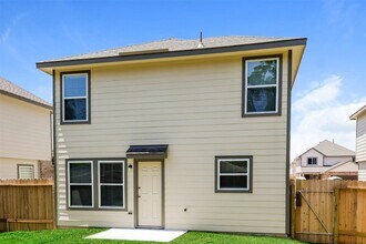 5030 Banyan Tree Trl in Spring, TX - Building Photo - Building Photo