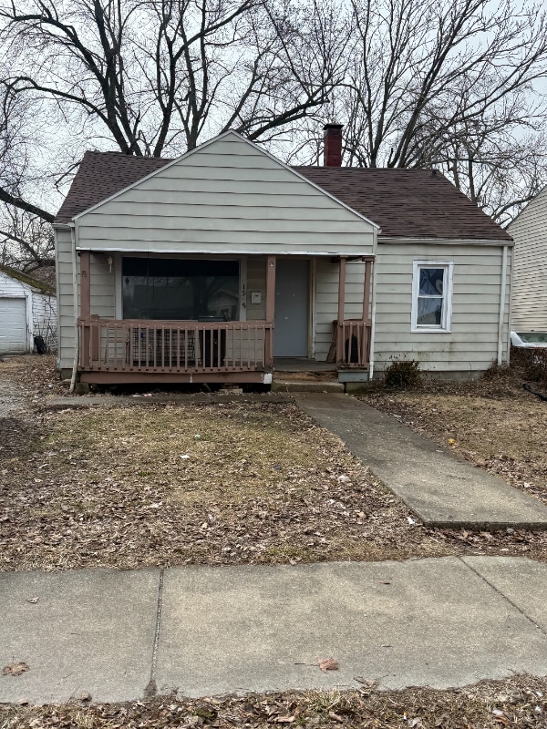 property at 1305 E Whitmer St