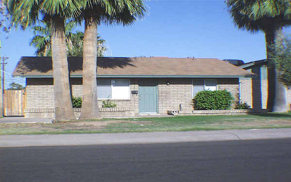 1101 W Erie St in Chandler, AZ - Building Photo - Building Photo