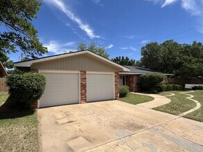 3402 56th St in Lubbock, TX - Building Photo - Building Photo
