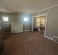 1814 Carver Ave in Duluth, MN - Building Photo - Building Photo