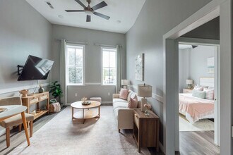 117 Spring St in Johnson City, TN - Building Photo - Building Photo