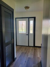 18625 Lola Dr in Brookfield, WI - Building Photo - Building Photo