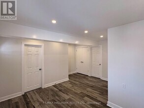 72 Churchill St in St Catharines, ON - Building Photo - Building Photo