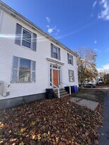 74 Union St in Brunswick, ME - Building Photo