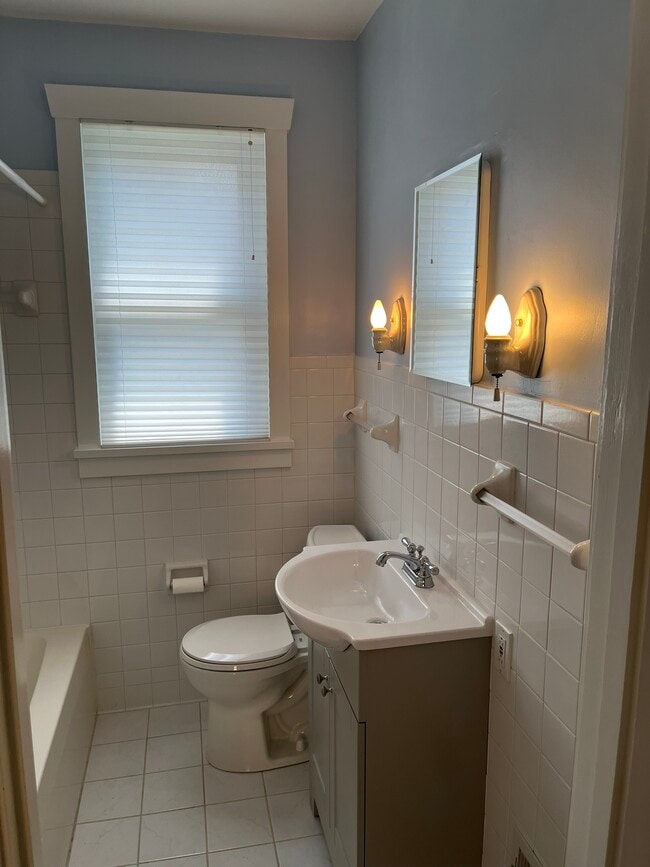 436 Shady Ave, Unit 436 Shady Ave in Bridgeville, PA - Foto de edificio - Building Photo
