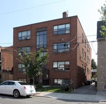 161 Christie St in Toronto, ON - Building Photo