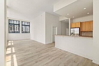 311 Washington St in Jersey City, NJ - Building Photo - Building Photo