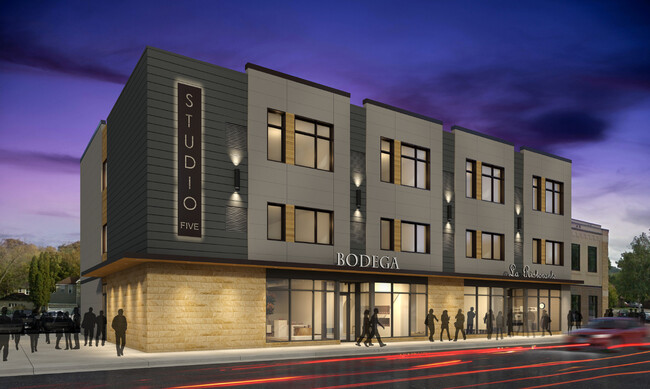 Studio Five in Mankato, MN - Building Photo - Building Photo