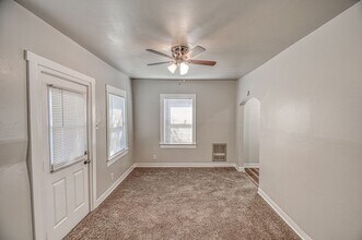 460 College in Norman, OK - Building Photo - Building Photo