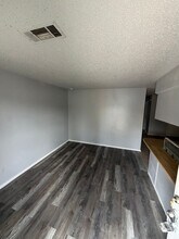 1007-1009 Tierney Rd in Fort Worth, TX - Building Photo - Building Photo