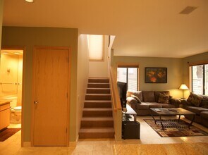 8 Eaglewood in Bend, OR - Building Photo - Building Photo