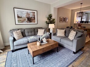 11855 NE 162nd Ln in Bothell, WA - Building Photo - Building Photo