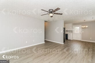 210 Deer Pkwy in Athens, GA - Building Photo - Building Photo