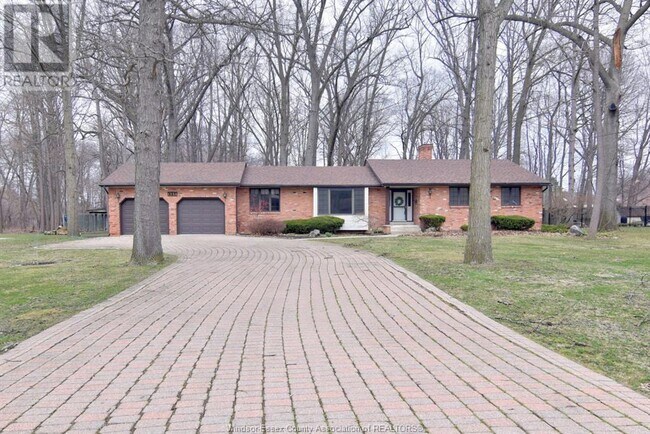 1334 Bouffard Rd