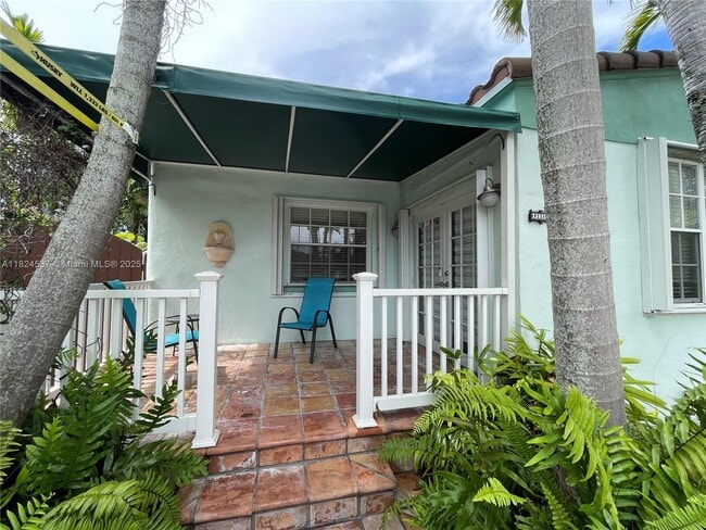 2280 SW 20th St in Miami, FL - Building Photo - Building Photo