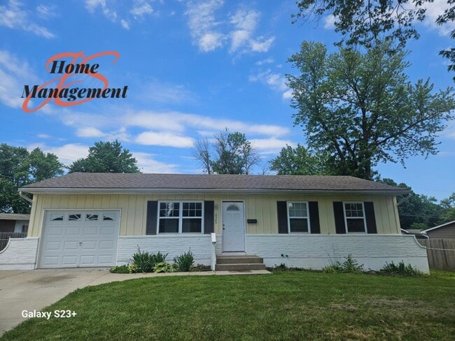 property at 18504 E Susquehanna Ridge