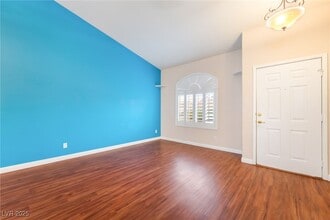 812 Seco Verde Ave in Henderson, NV - Building Photo - Building Photo