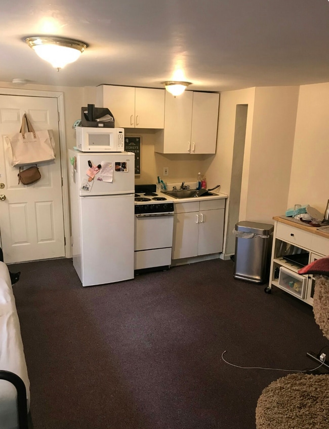 32 Anderson St, Unit 2 in Boston, MA - Building Photo - Building Photo