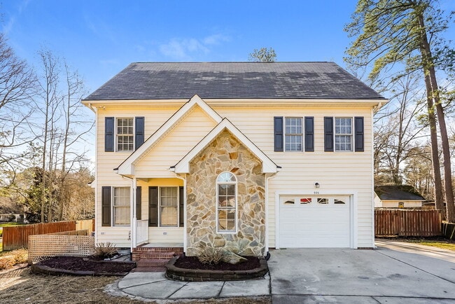 property at 501 Woodland Rd