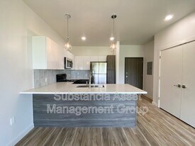 1683 Midtown Pl in Midwest City, OK - Building Photo