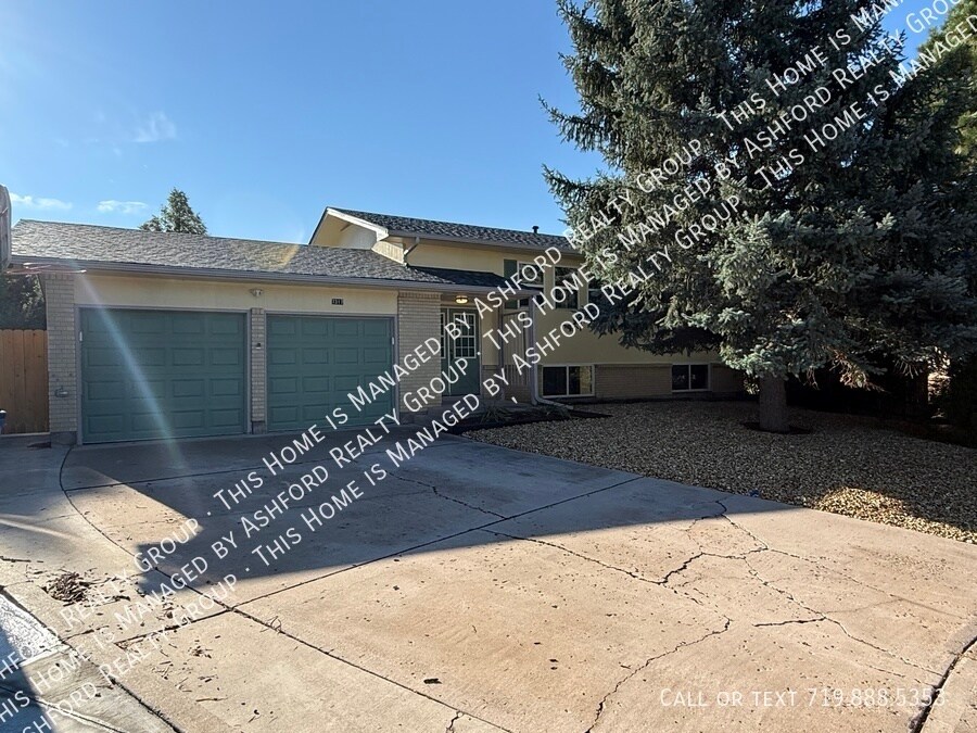 7317 Liberty Ct in Fountain, CO - Building Photo