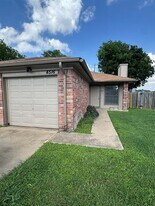 4516 Spinnaker Ct in Fort Worth, TX - Building Photo