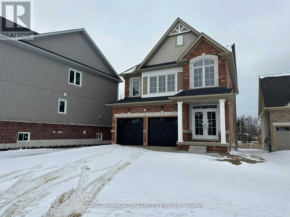 49 Tracey Ln in Collingwood, ON - Building Photo