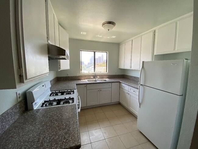 1218 Sunset Blvd in Los Angeles, CA - Building Photo - Building Photo