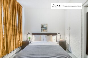 Room in Shared 5 bed/1 bath home in Washington, DC - Building Photo