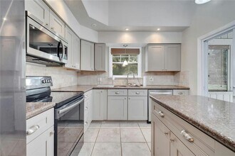 755 Oak Terrace in Orange City, FL - Building Photo - Building Photo